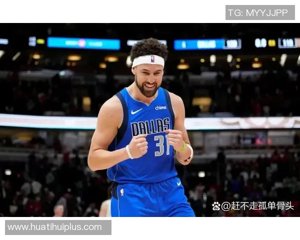 浓眉背靠背砍下30创独行侠生涯新高表现引发热议