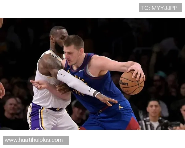 约基奇对抗训练后与裁判深入交流20分钟探讨比赛规则与判罚细节